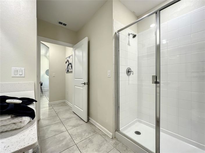 Image No.18-2 Bed Property for sale