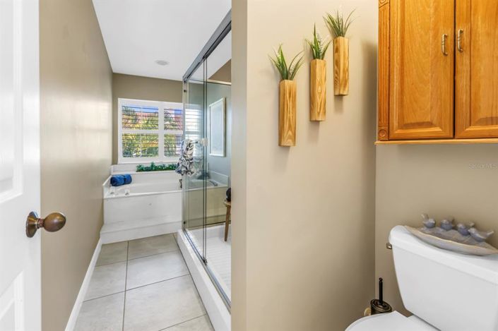 Image No.22-3 Bed Townhouse for sale