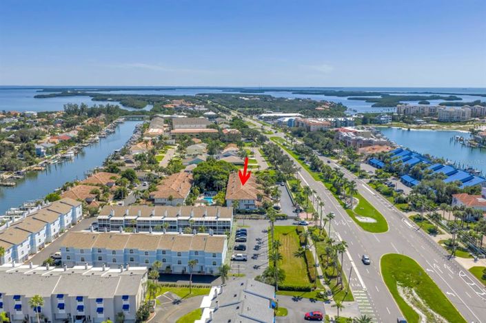 Image No.36-3 Bed Townhouse for sale