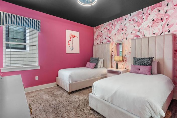 Image No.53-9 Bed Property for sale