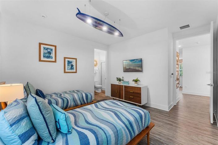 Image No.57-9 Bed Property for sale