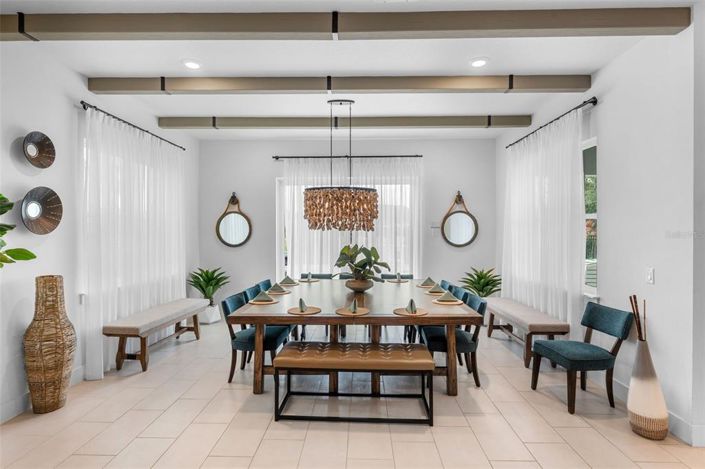 Image No.7-9 Bed Property for sale