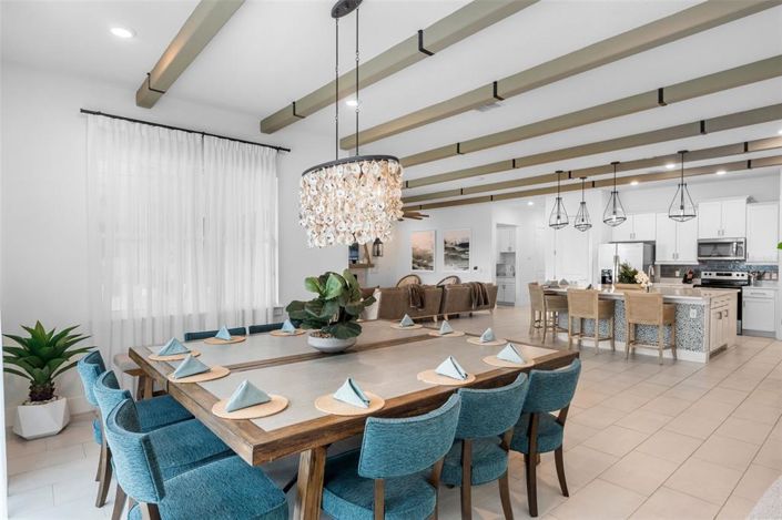 Image No.9-9 Bed Property for sale