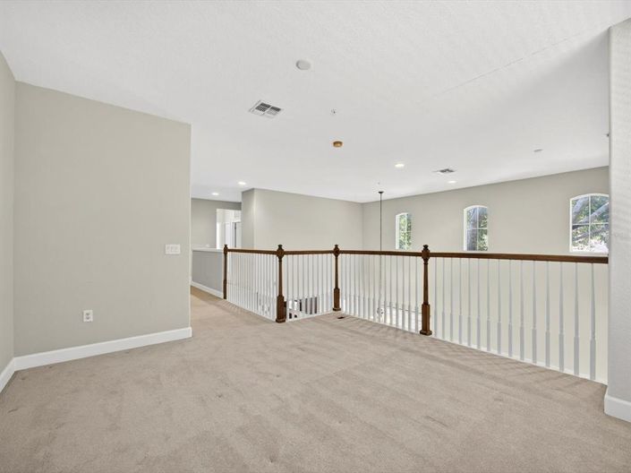 Image No.21-3 Bed Townhouse for sale