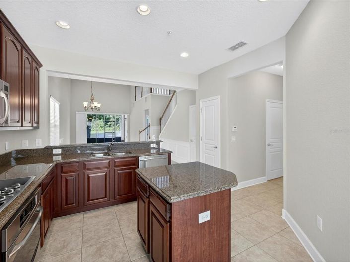 Image No.9-3 Bed Townhouse for sale