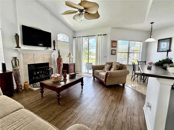 Image No.26-5 Bed Property for sale