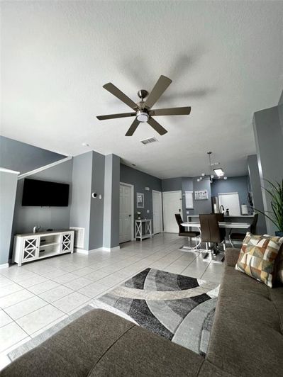 Image No.8-3 Bed Townhouse for sale