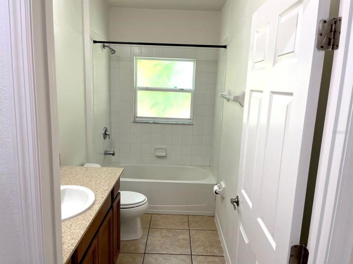 Image No.23-3 Bed Property for sale