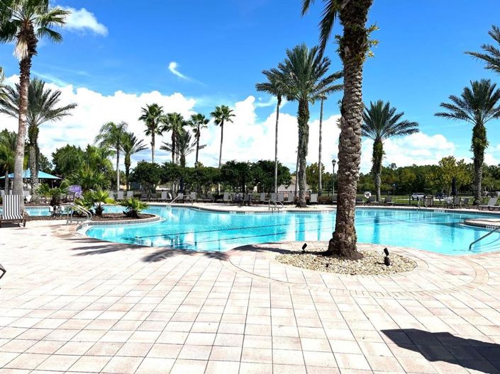 Image No.8-3 Bed Property for sale