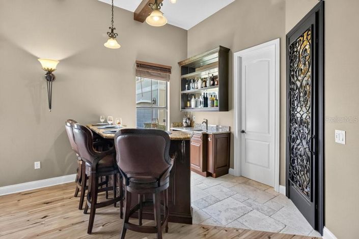 Image No.31-5 Bed Property for sale