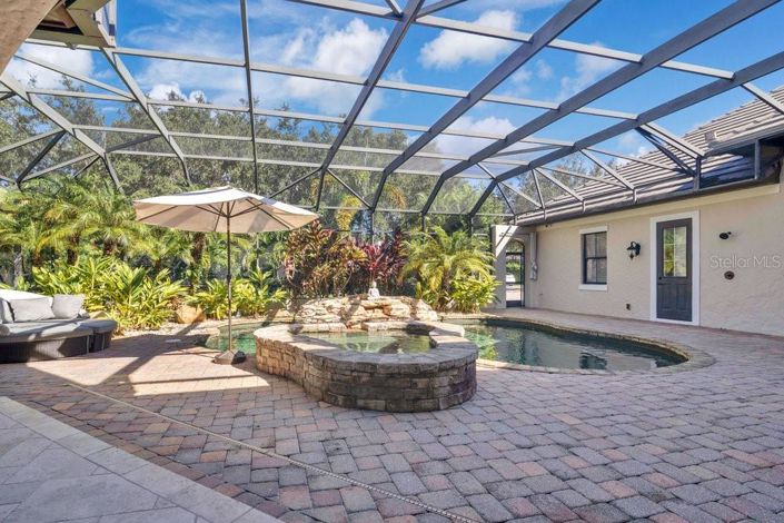 Image No.45-5 Bed Property for sale