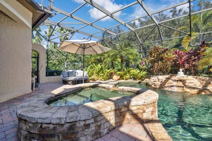 Image No.49-5 Bed Property for sale