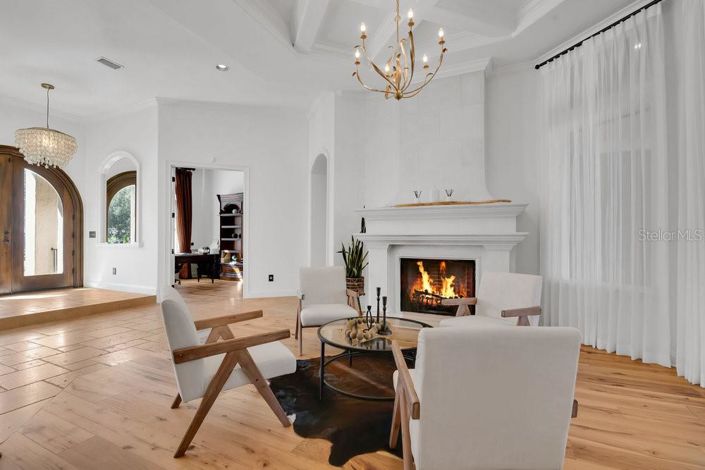 Image No.6-5 Bed Property for sale