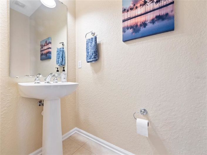 Image No.13-3 Bed Property for sale