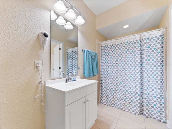 Image No.22-3 Bed Property for sale