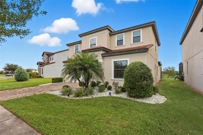 Image No.14-4 Bed Property for sale