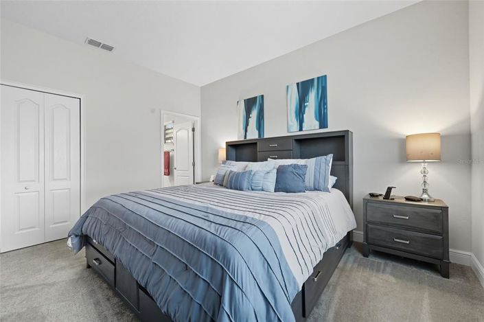 Image No.18-4 Bed Property for sale