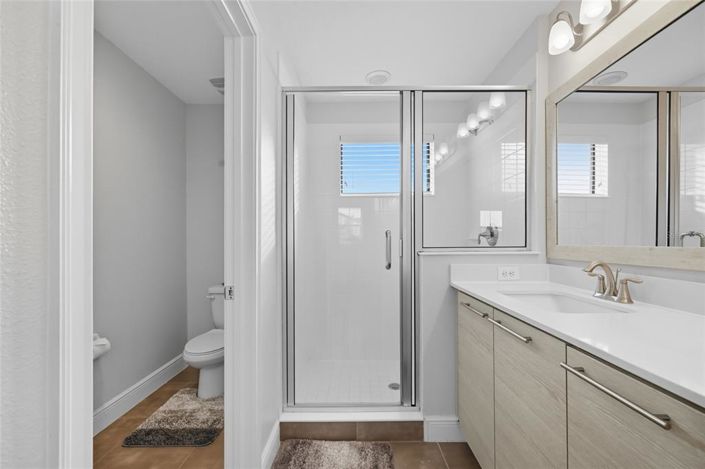 Image No.38-4 Bed Property for sale