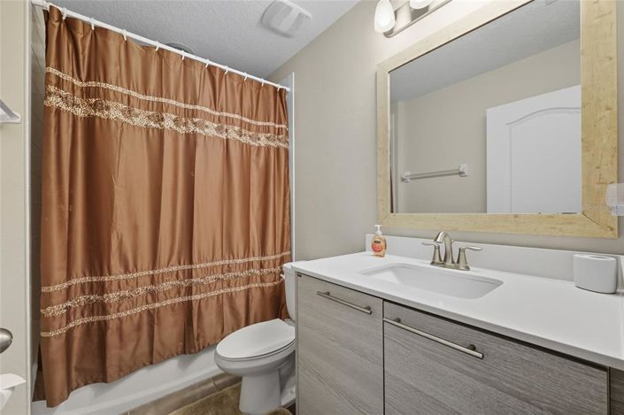 Image No.42-4 Bed Property for sale