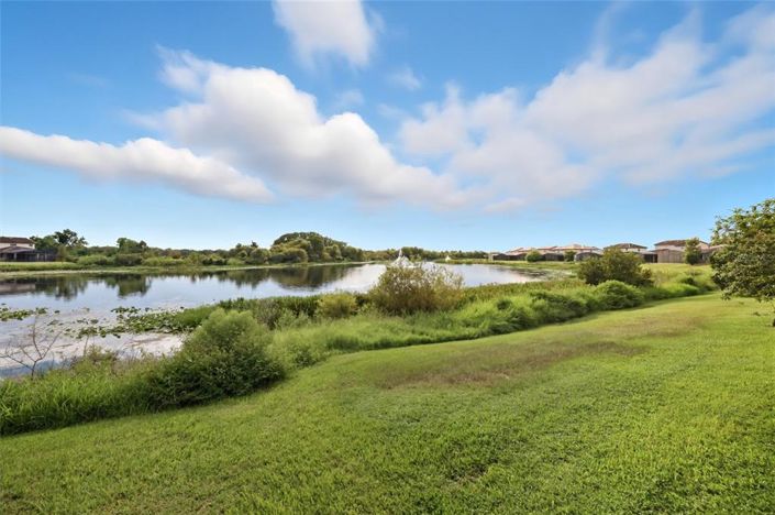 Image No.51-4 Bed Property for sale