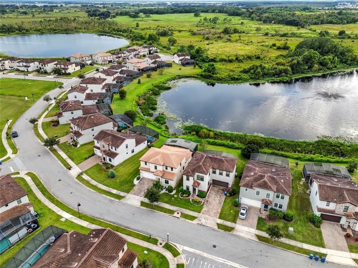 Image No.6-4 Bed Property for sale