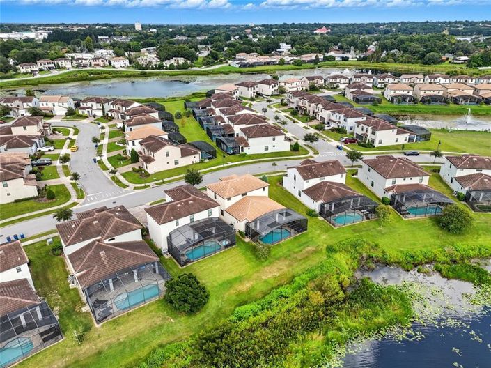 Image No.8-4 Bed Property for sale