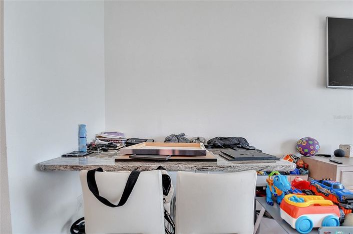 Image No.16-3 Bed Townhouse for sale