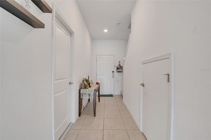 Image No.6-3 Bed Townhouse for sale