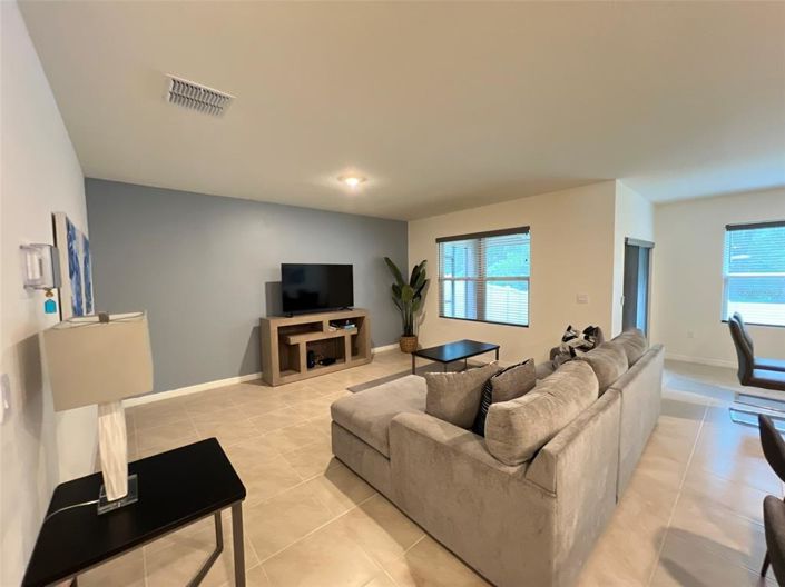 Image No.2-3 Bed Property for sale