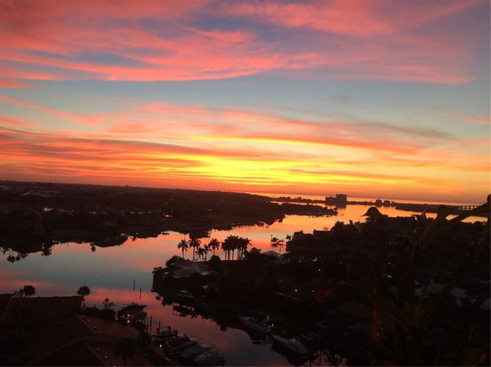 Image No.2-2 Bed Property for sale