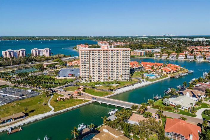 Image No.28-2 Bed Property for sale