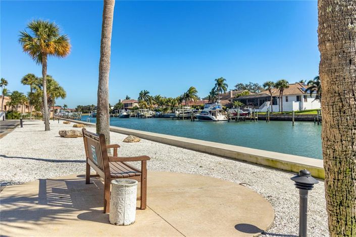 Image No.38-2 Bed Property for sale