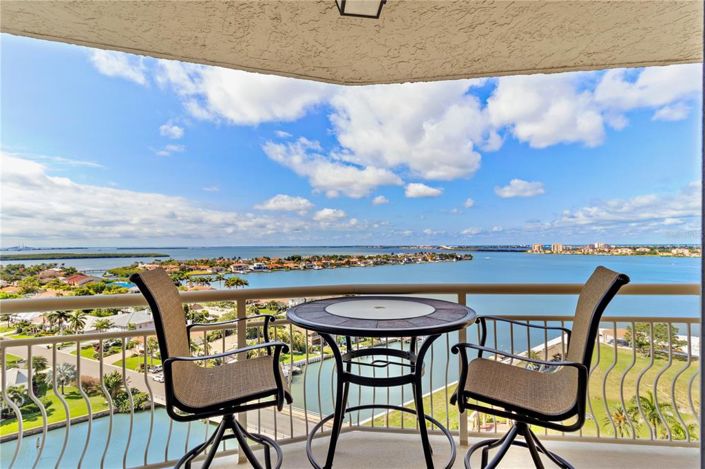 Image No.5-2 Bed Property for sale