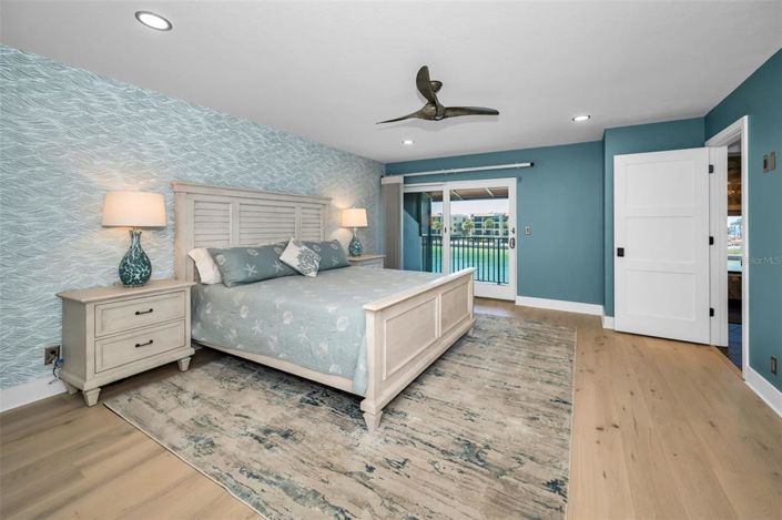 Image No.27-3 Bed Property for sale