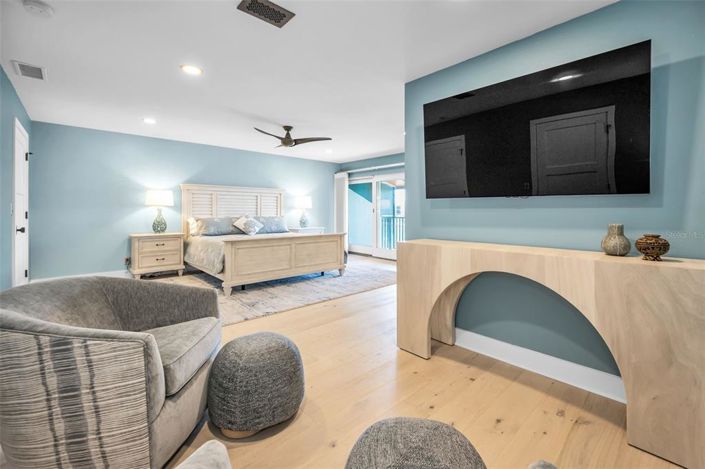 Image No.29-3 Bed Property for sale