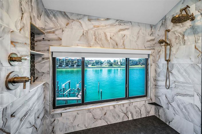 Image No.31-3 Bed Property for sale