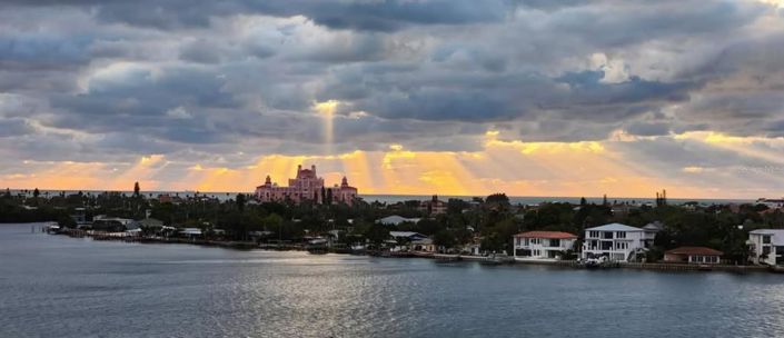 Image No.25-2 Bed Property for sale