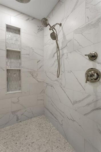 Image No.26-4 Bed Property for sale