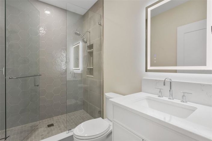 Image No.36-4 Bed Property for sale