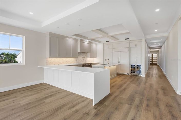 Image No.7-4 Bed Property for sale