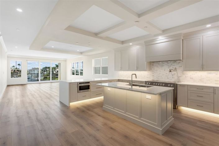 Image No.9-4 Bed Property for sale