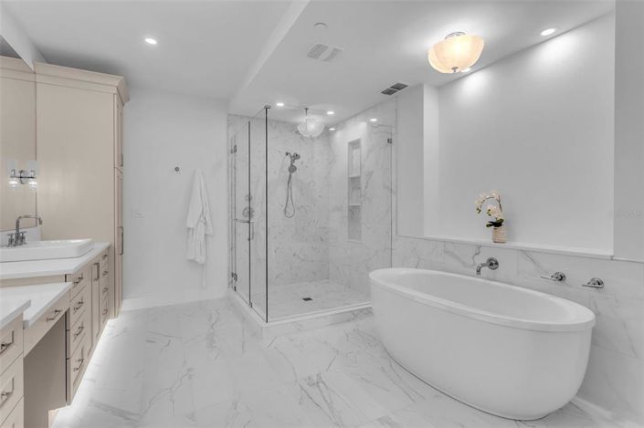 Image No.22-4 Bed Property for sale