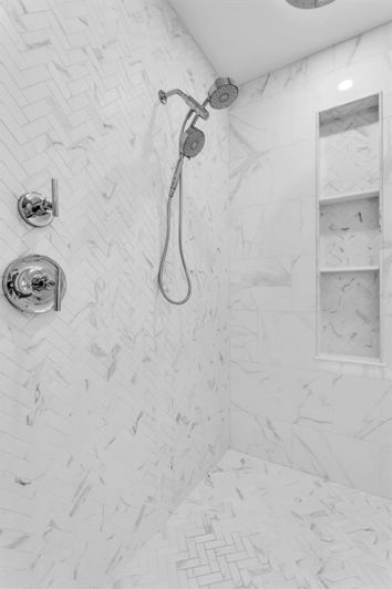 Image No.26-4 Bed Property for sale