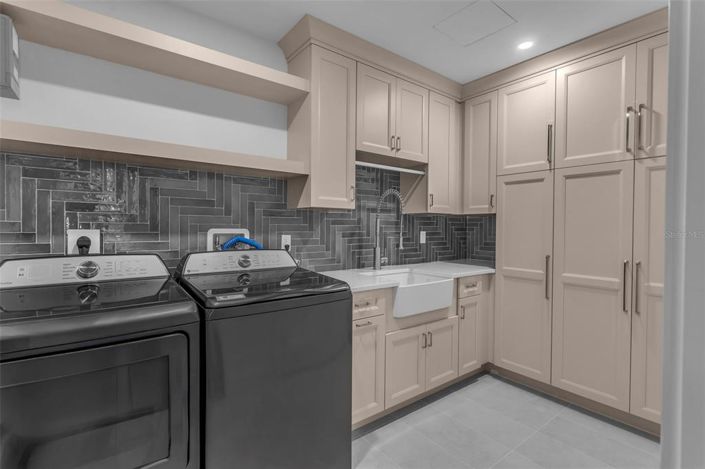 Image No.37-4 Bed Property for sale