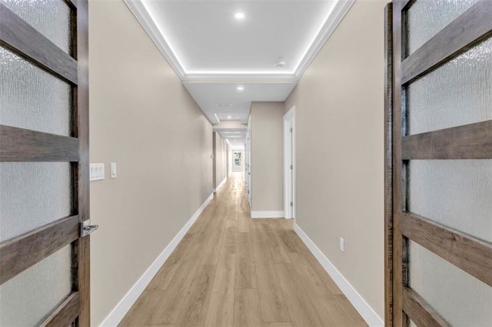 Image No.7-4 Bed Property for sale