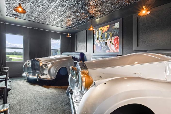 Image No.16-13 Bed Property for sale