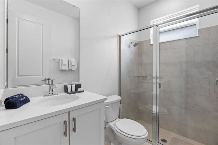 Image No.34-13 Bed Property for sale