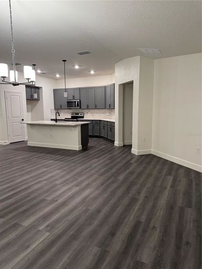 Image No.23-4 Bed Property for sale