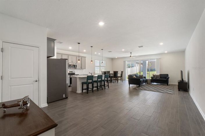 Image No.6-5 Bed Property for sale