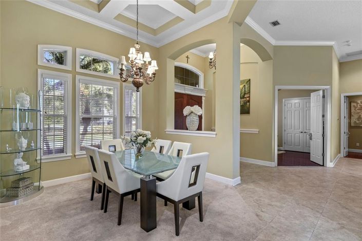 Image No.16-5 Bed Property for sale